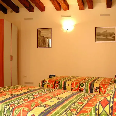 1410 Castello * Velence