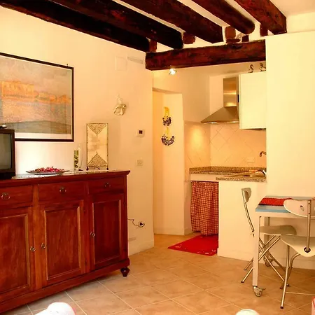 Apartman 1410 Castello